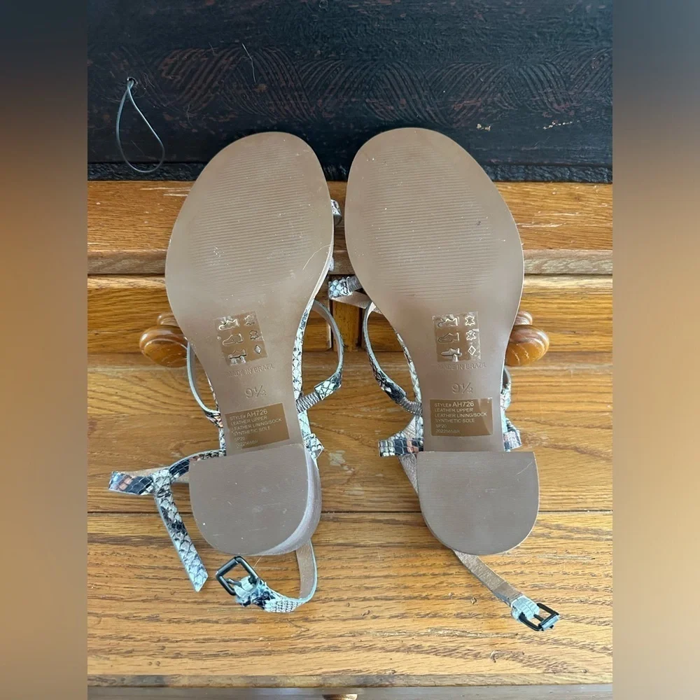 Madewell The Edie‎ Sandal in Snake Embossed Leather 9.5 Style AH726
